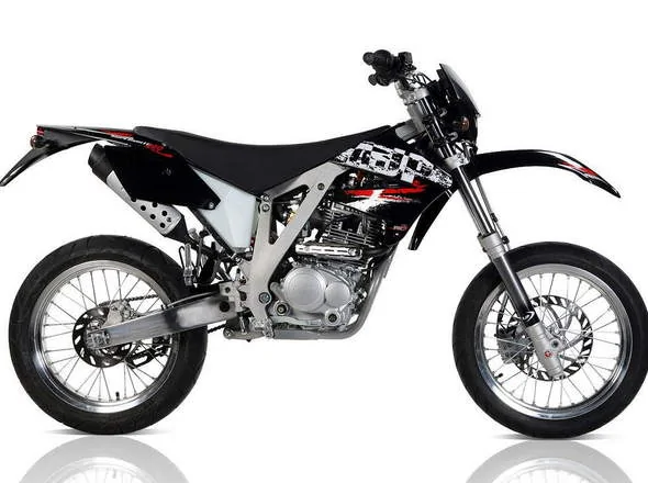 Thumbnail for AJP PR3 240 Supermoto 2015