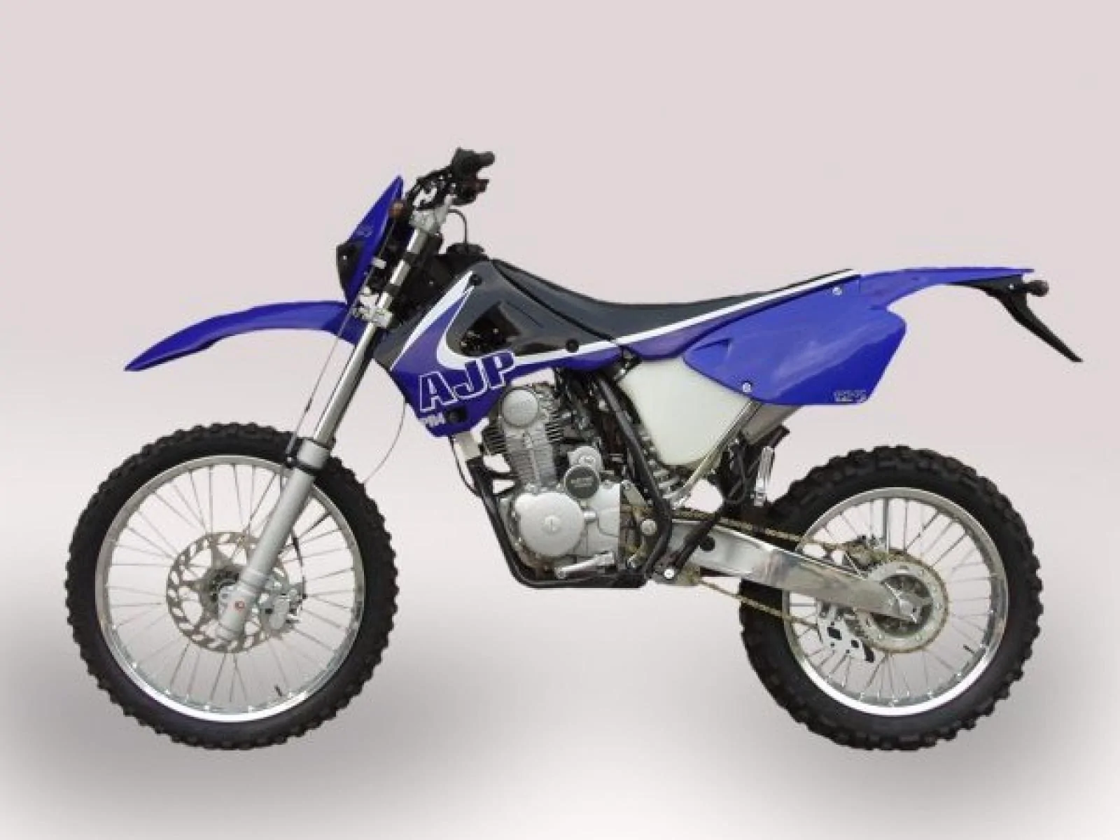 AJP Pr4 125 Supermotard