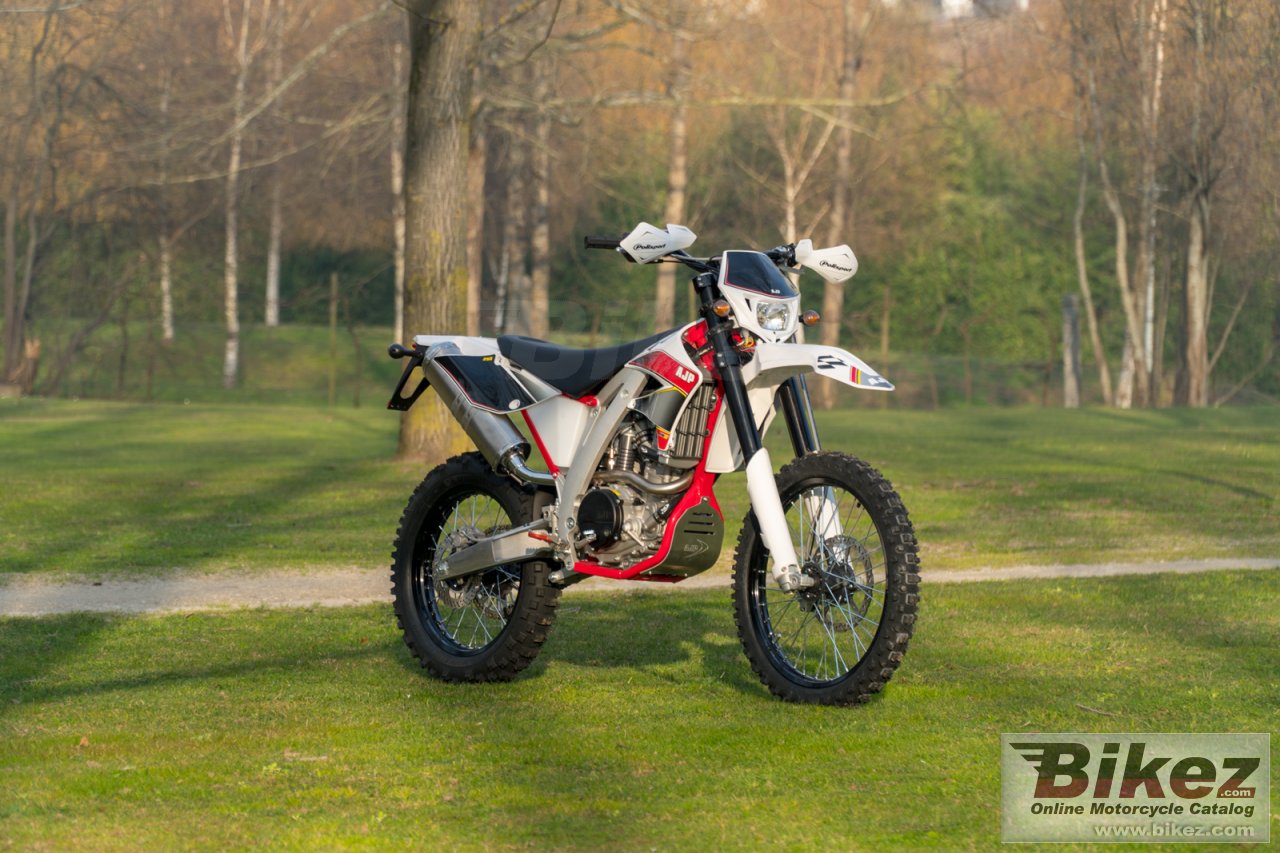 Thumbnail for AJP PR5 250 Enduro 2020