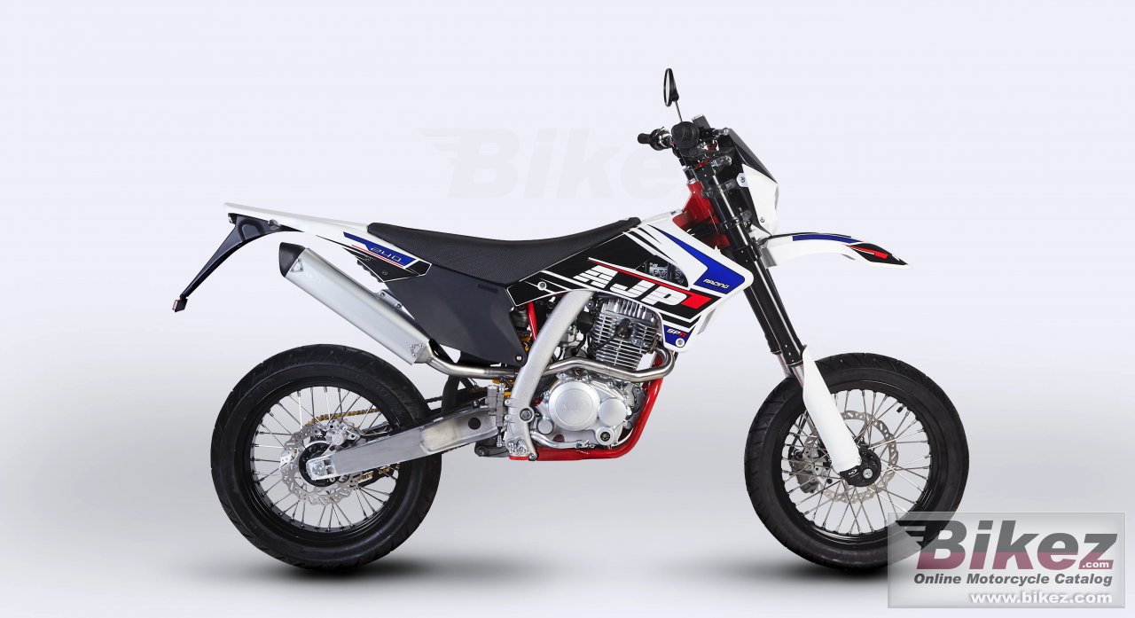 AJP SPR 240 Supermoto