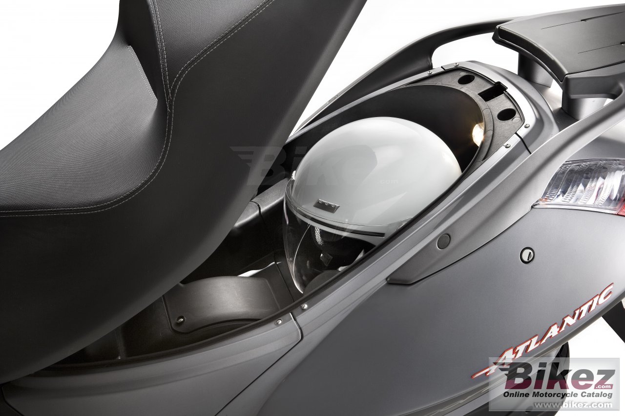 Thumbnail for Aprilia Atlantic 300 2012