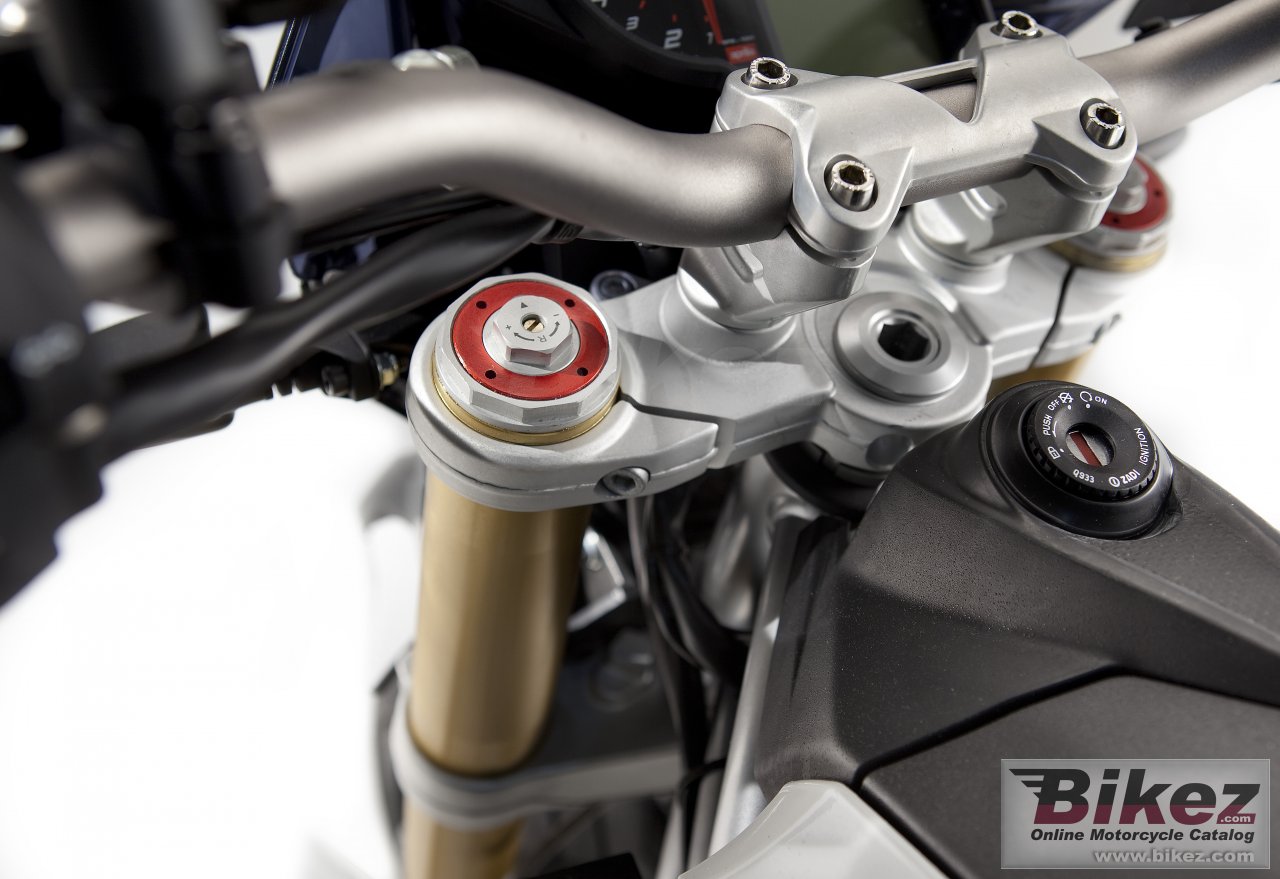 Thumbnail for Aprilia Dorsoduro 1200 2011