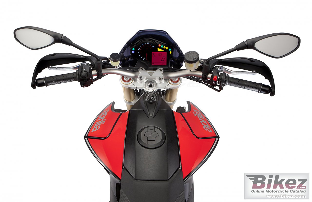 Thumbnail for Aprilia Dorsoduro 1200 2015