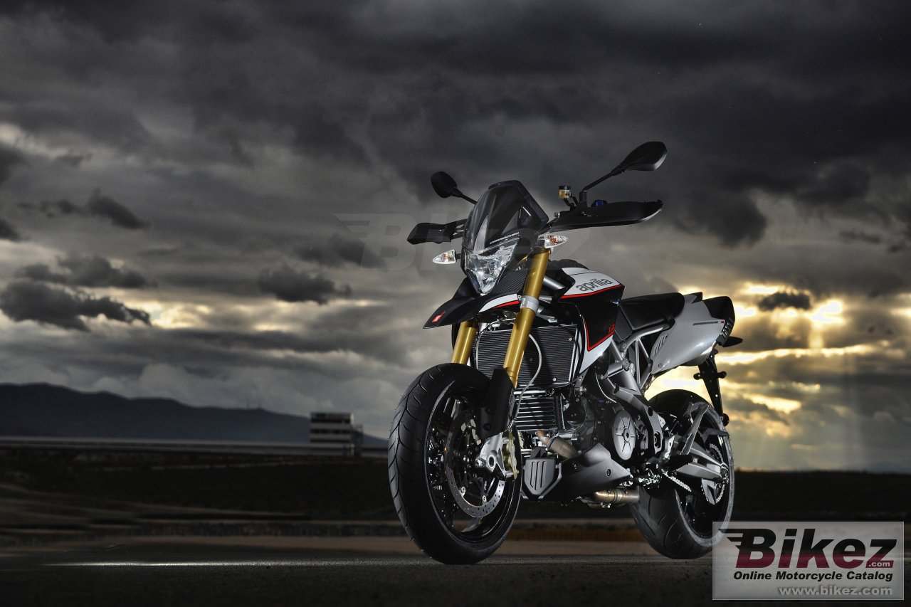 Thumbnail for Aprilia Dorsoduro 1200 2015