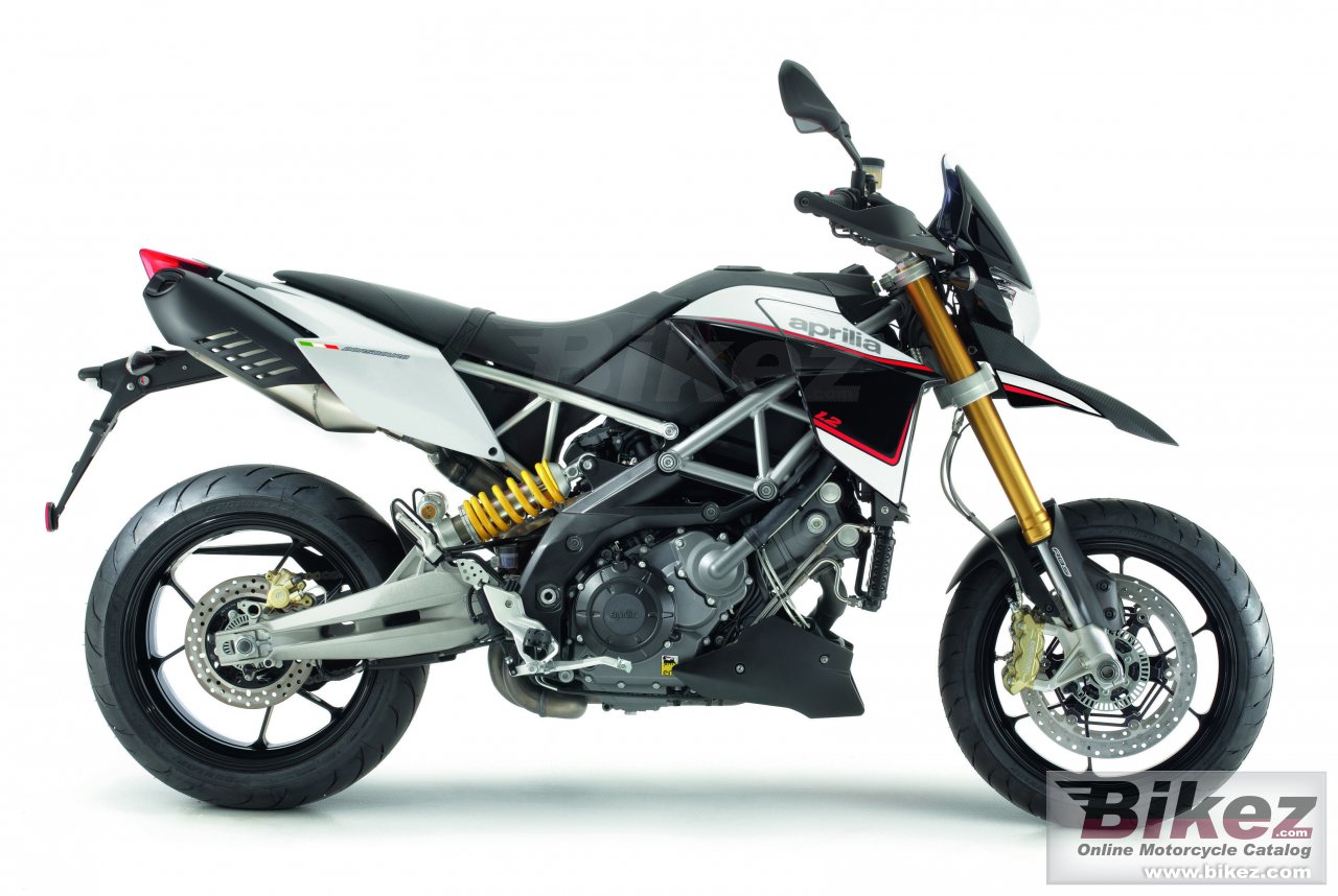Thumbnail for Aprilia Dorsoduro 1200 2015