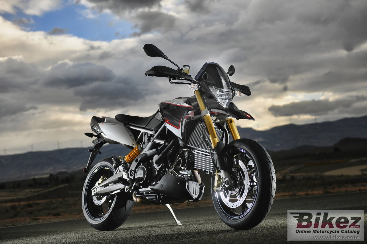 Thumbnail for Aprilia Dorsoduro 1200 2015