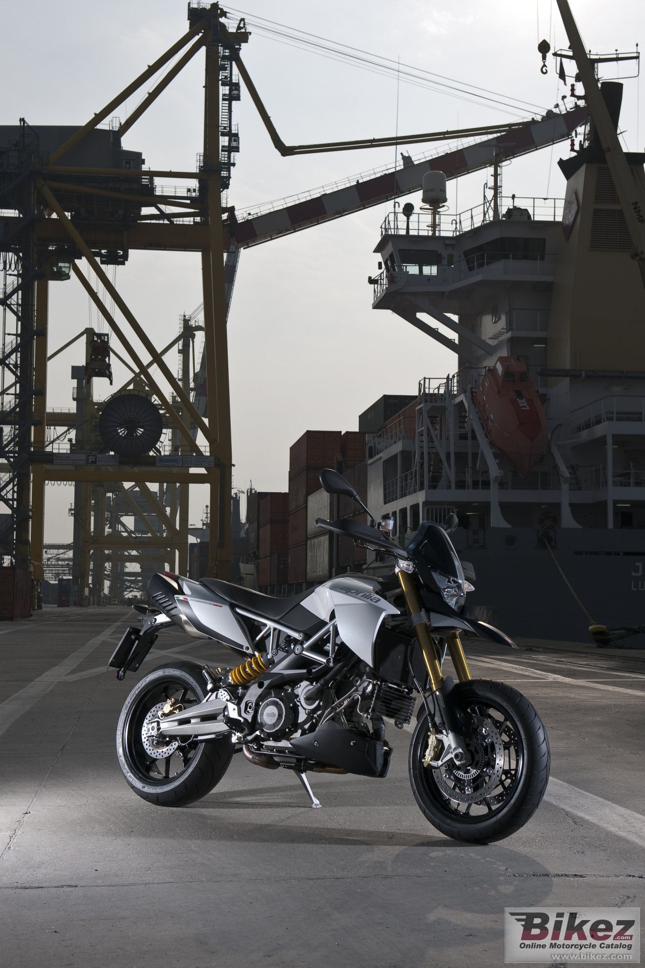 Thumbnail for Aprilia Dorsoduro 1200 ABS 2011