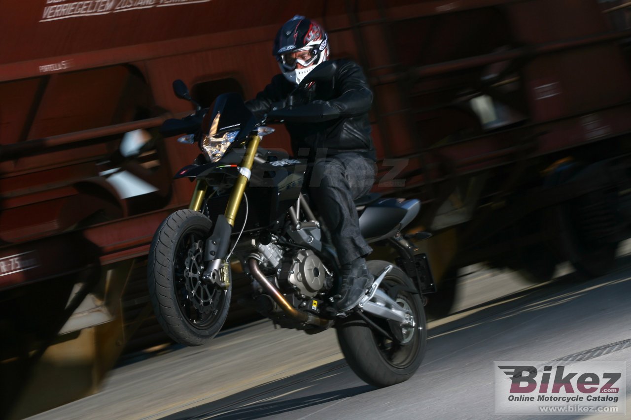 Thumbnail for Aprilia Dorsoduro 750 2009