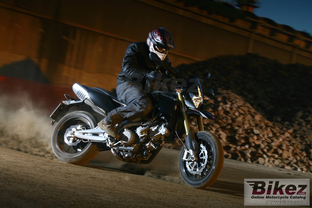 Thumbnail for Aprilia Dorsoduro 750 2011