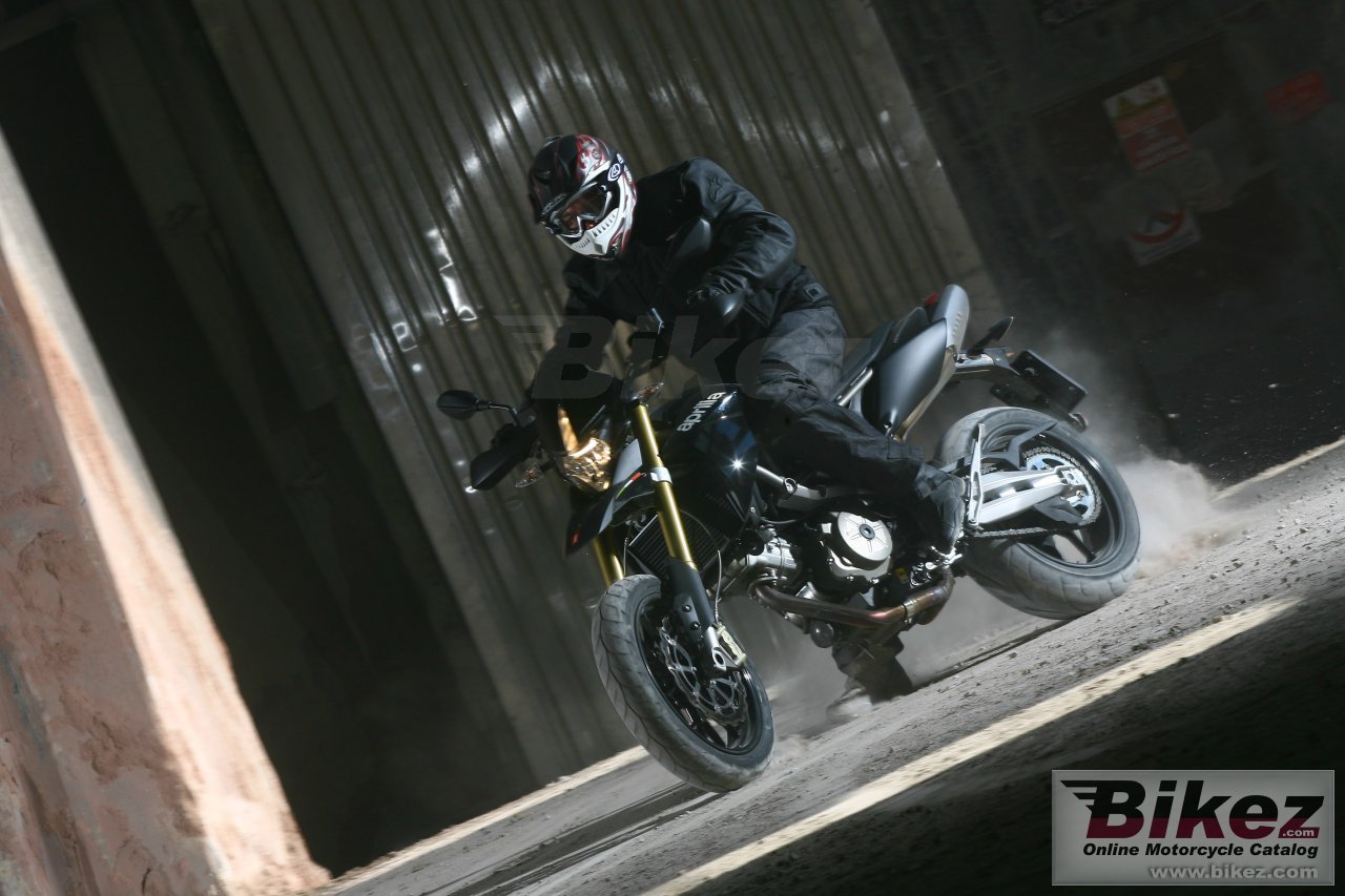 Thumbnail for Aprilia Dorsoduro 750 2011