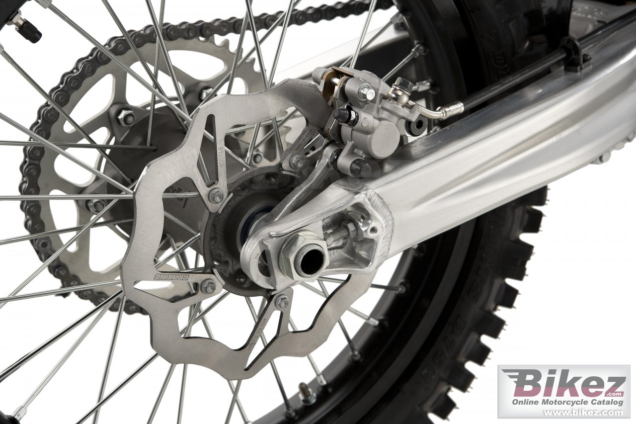 Thumbnail for Aprilia MXV 4.5 2009