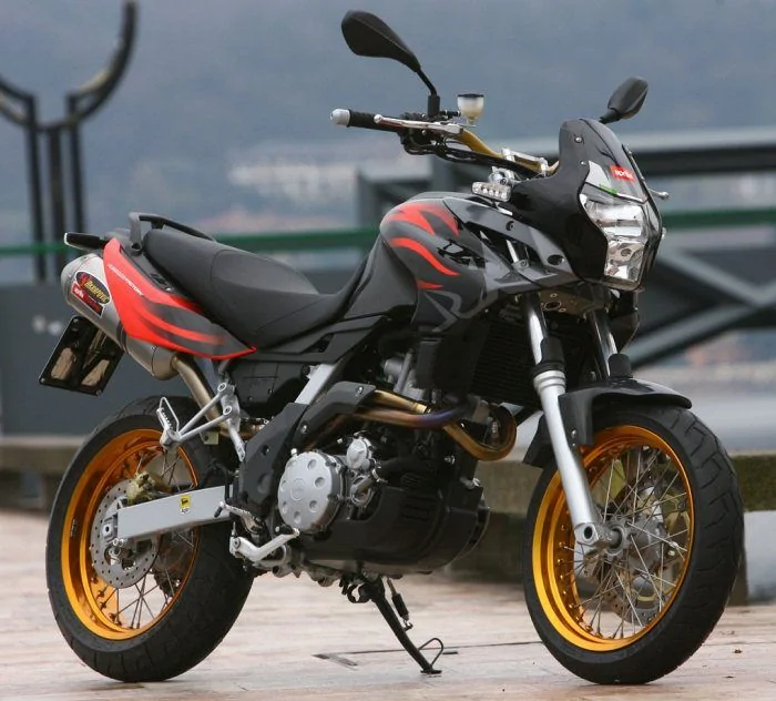 Thumbnail for Aprilia Pegaso 650 2007