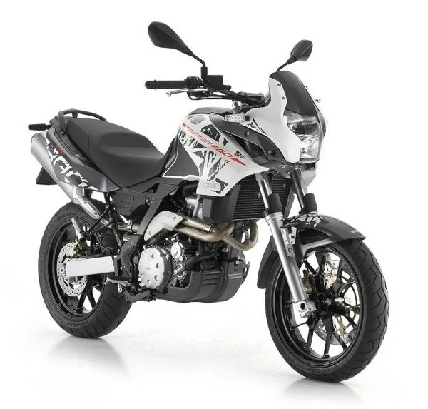 Thumbnail for Aprilia Pegaso 650 2012