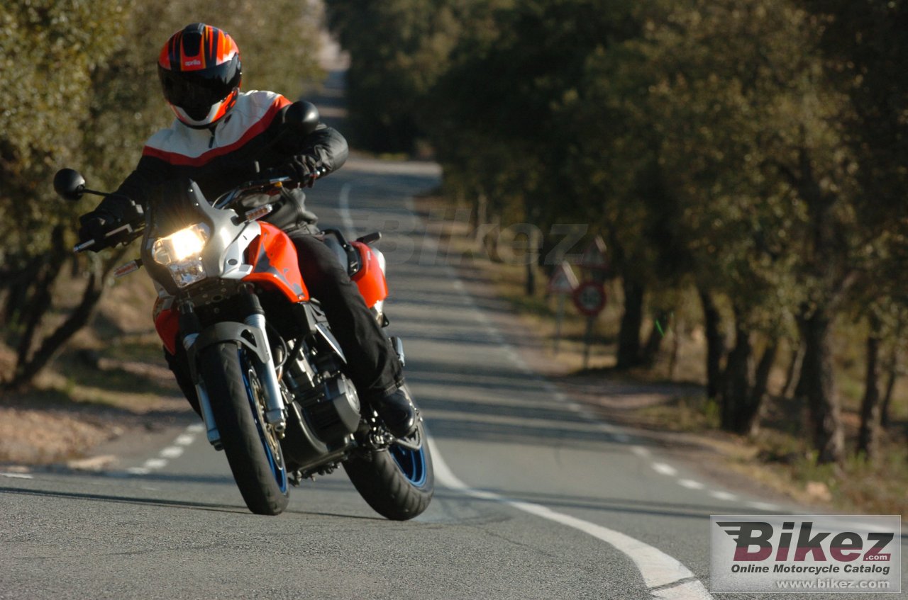 Thumbnail for Aprilia Pegaso 650 Strada 2006