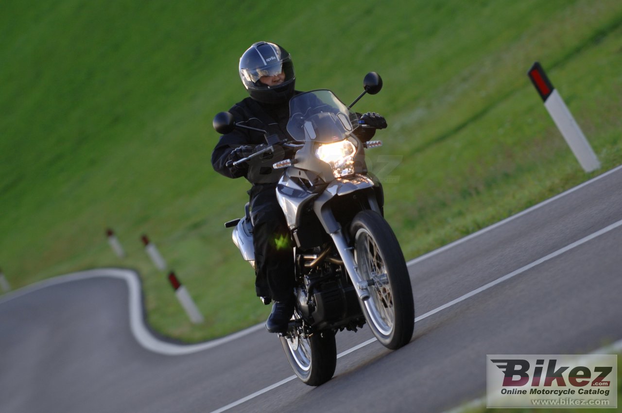 Thumbnail for Aprilia Pegaso 650 Trail 2006