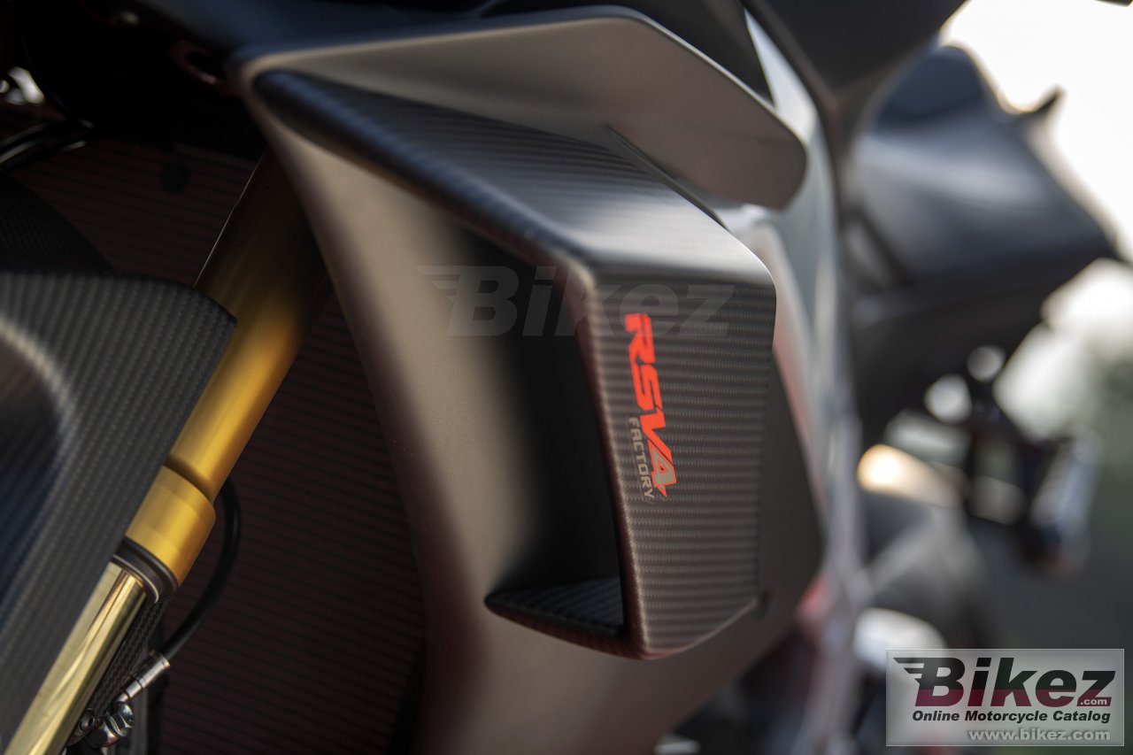 Thumbnail for Aprilia RSV4 1100 Factory 2019