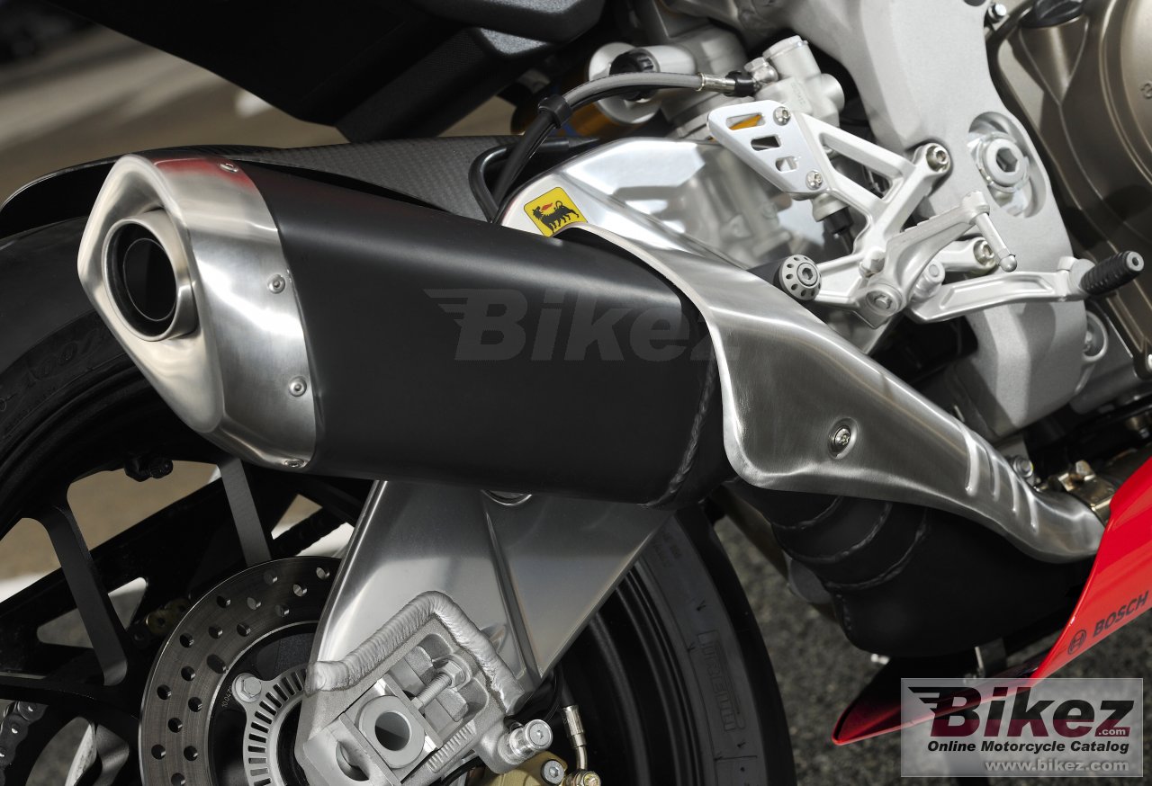 Thumbnail for Aprilia RSV4 Factory APRC SE 2011