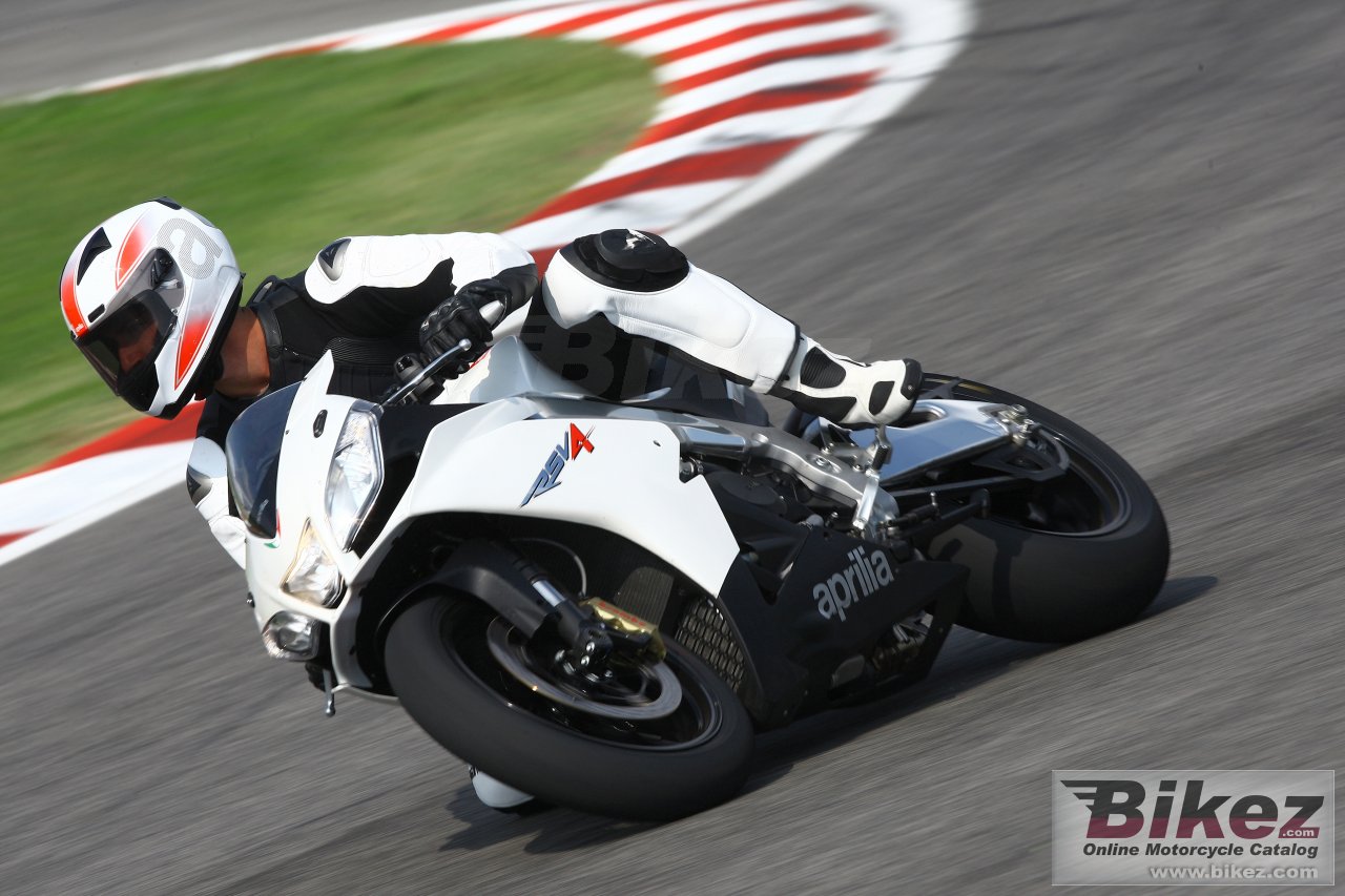 Thumbnail for Aprilia RSV4 R 2012