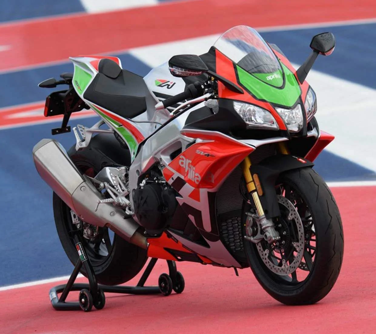 Thumbnail for Aprilia RSV4 RF 2019