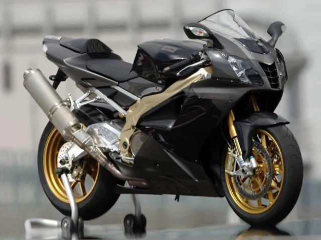 Thumbnail for Aprilia RSV 1000R Factory 2007