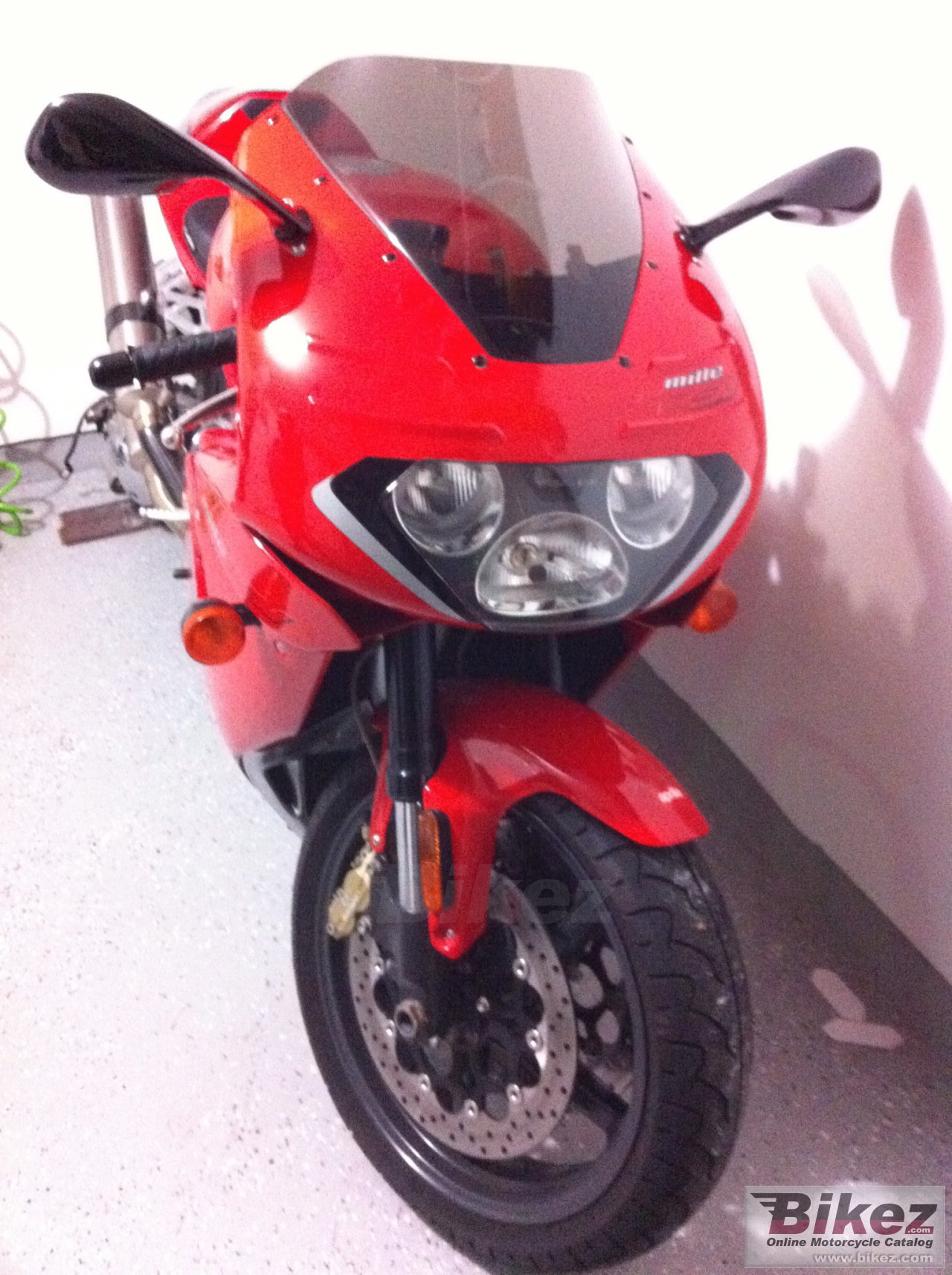 Thumbnail for Aprilia RSV Mille 2000