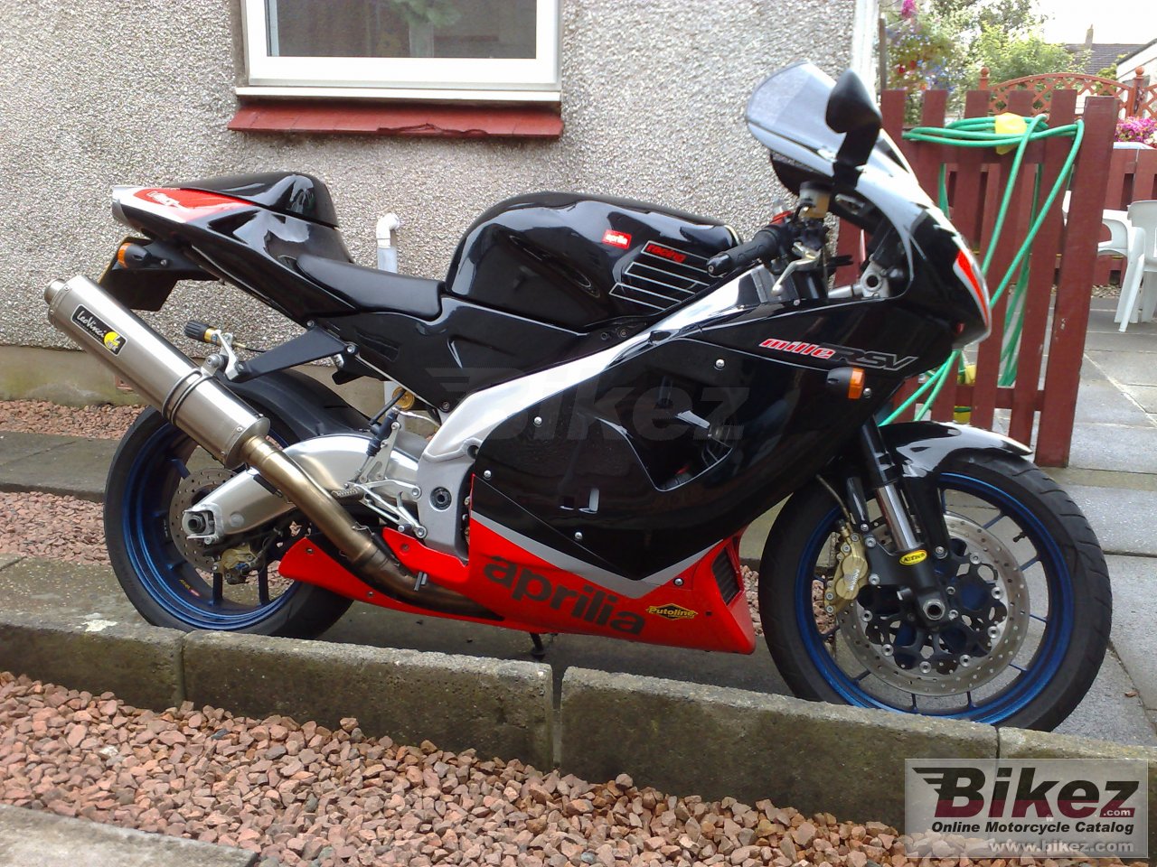 Thumbnail for Aprilia RSV Mille 2000