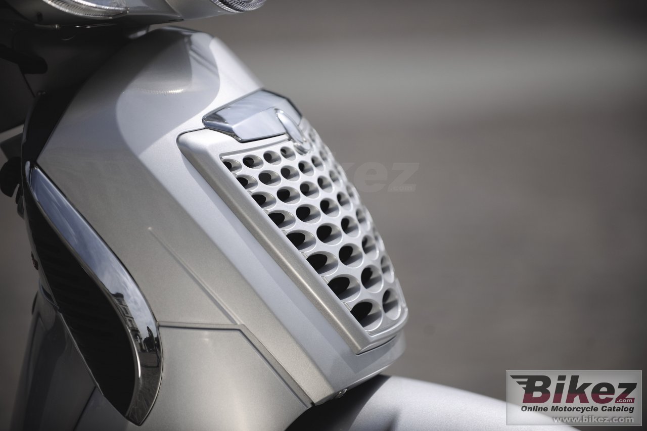 Thumbnail for Aprilia Scarabeo 125ie 2010
