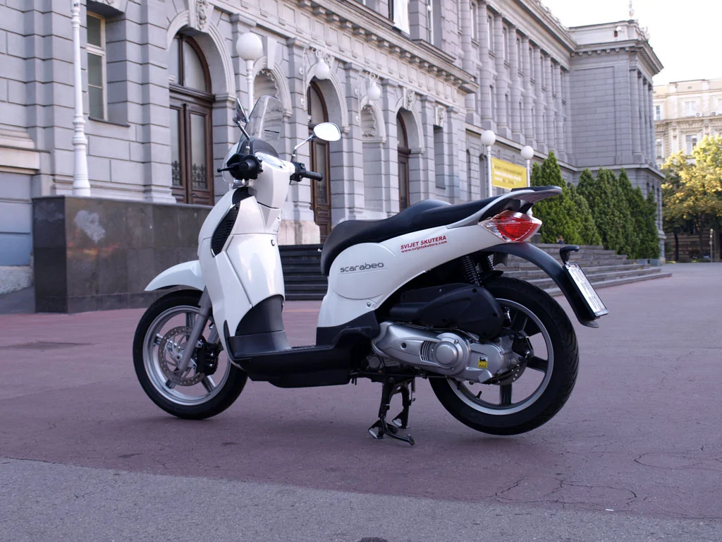 Thumbnail for Aprilia Scarabeo 200 2010