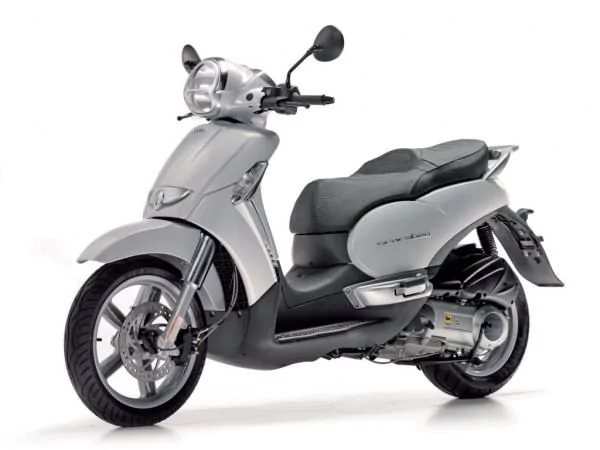 Thumbnail for Aprilia Scarabeo 200ie 2010