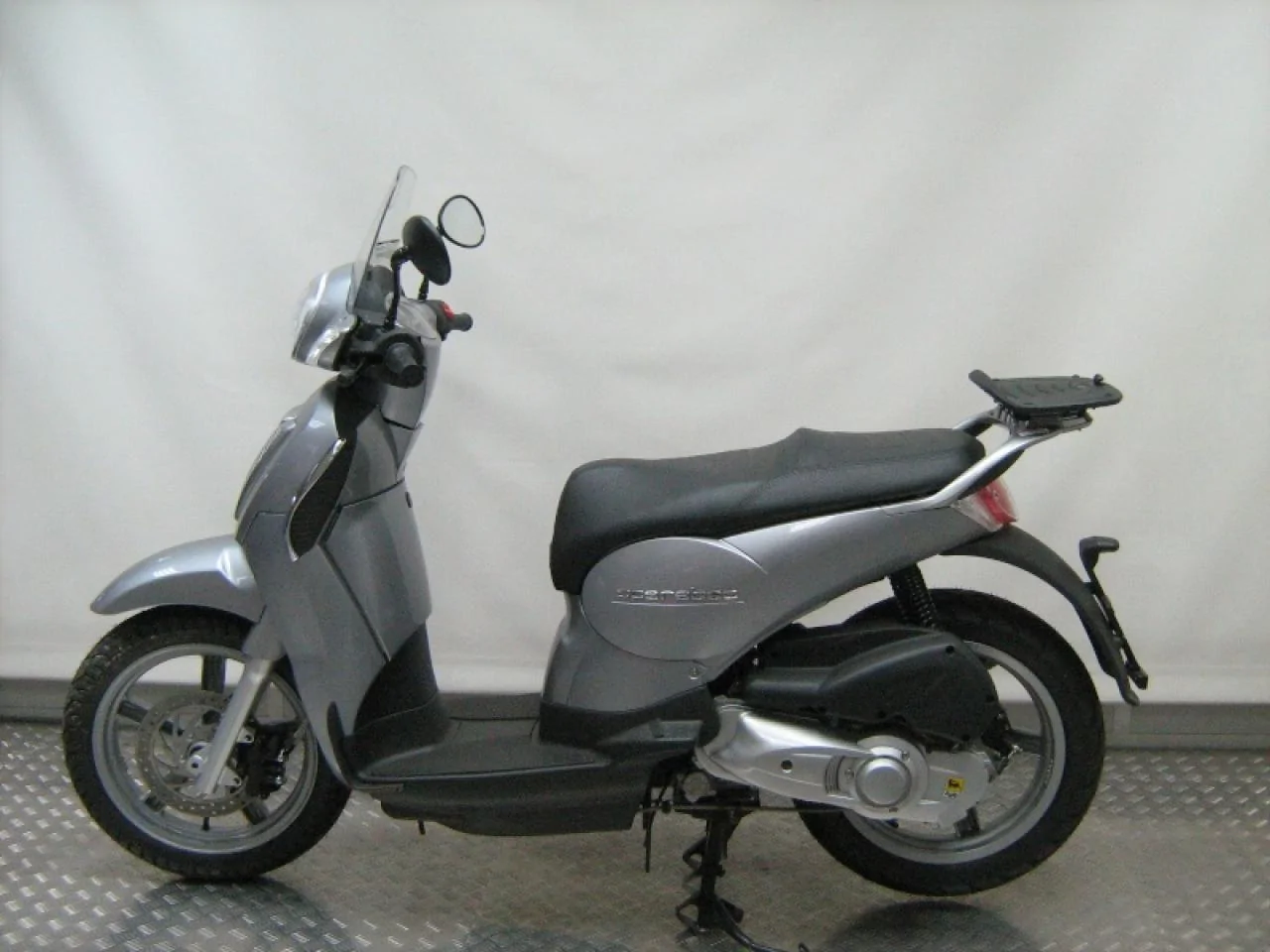 Thumbnail for Aprilia Scarabeo 250 2008