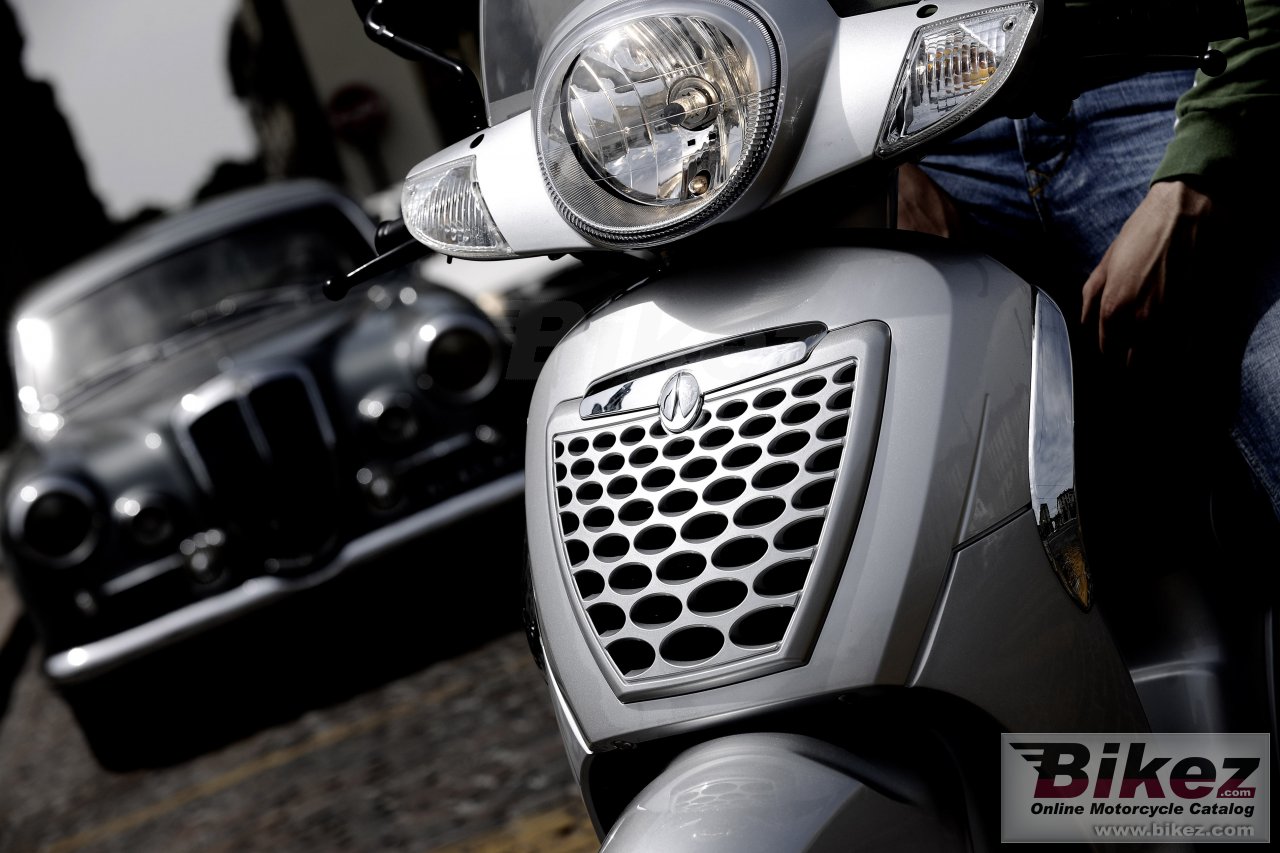 Thumbnail for Aprilia Scarabeo 250 2010
