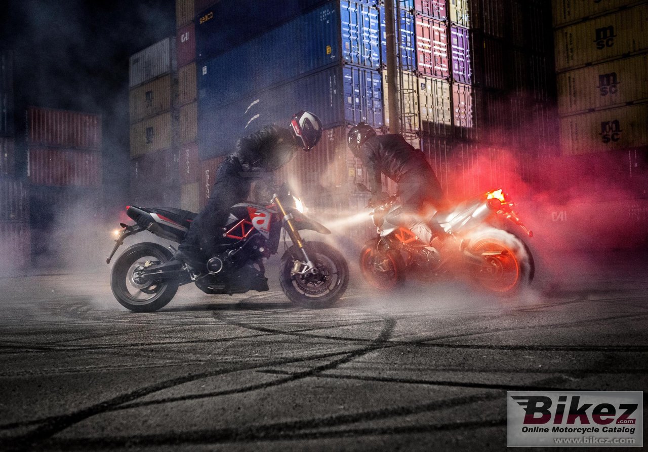 Thumbnail for Aprilia Shiver 900 2017