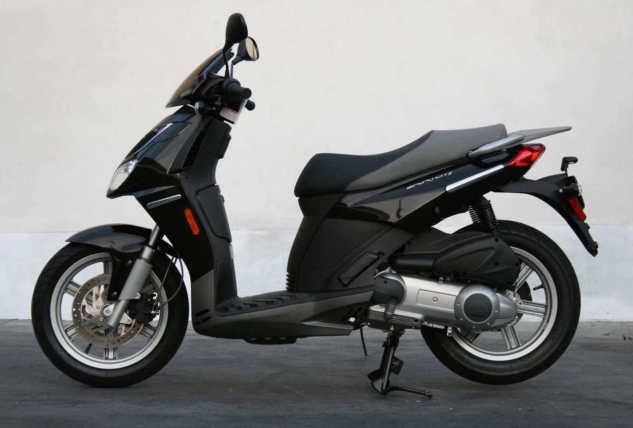 Thumbnail for Aprilia SportCity 250 2008