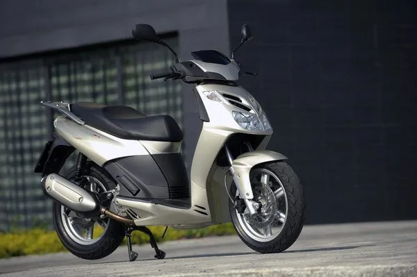 Aprilia SportCity Cube 125