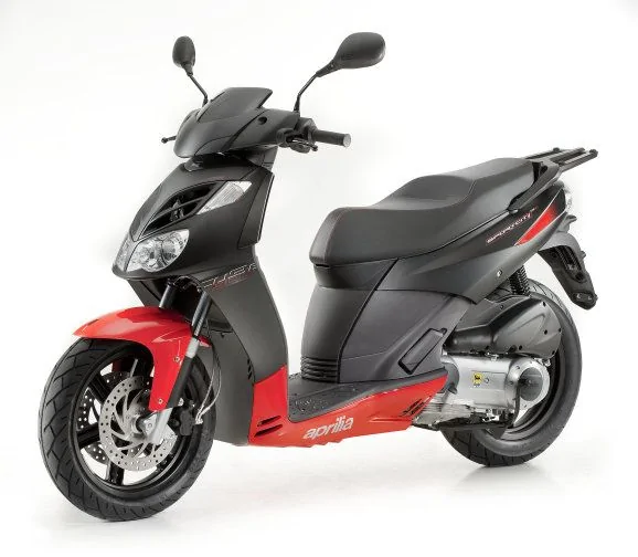 Thumbnail for Aprilia SportCity Cube 300 2011