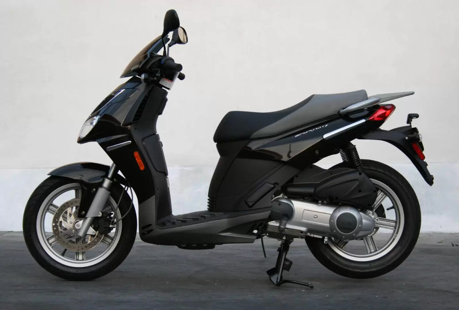 Thumbnail for Aprilia SportCity One 50 4t 2012