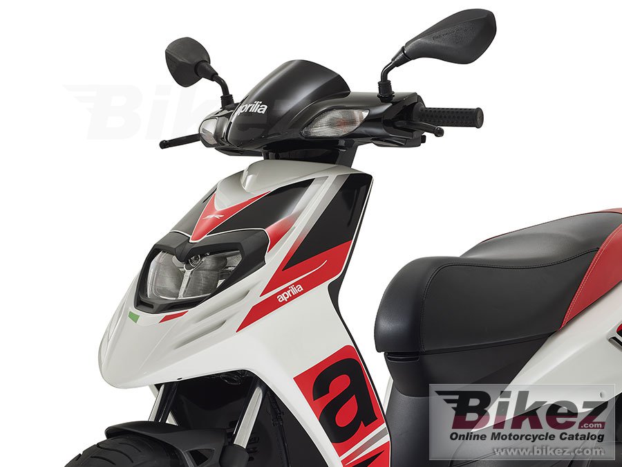 Thumbnail for Aprilia SR 50 MT 2023