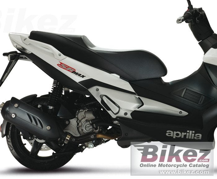 Thumbnail for Aprilia SR Max 300 2020