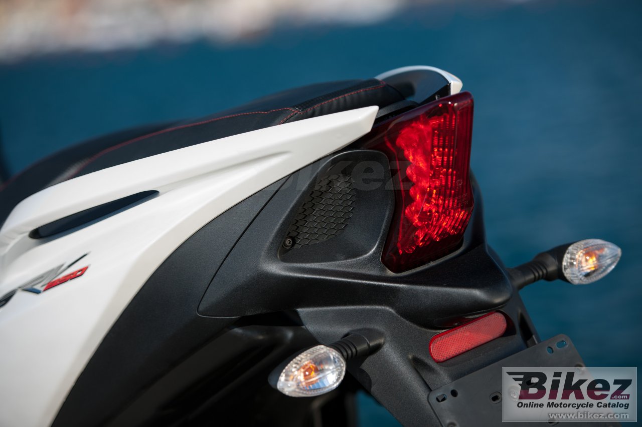 Thumbnail for Aprilia SRV 850 2013