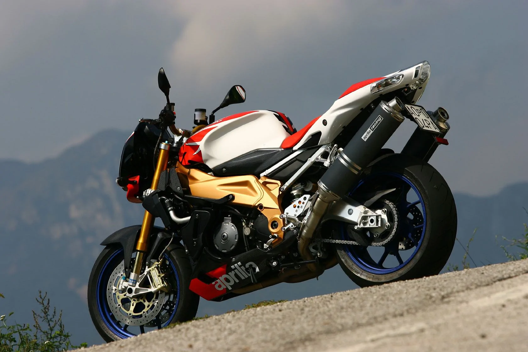 Thumbnail for Aprilia Tuono 1000 R Factory 2009