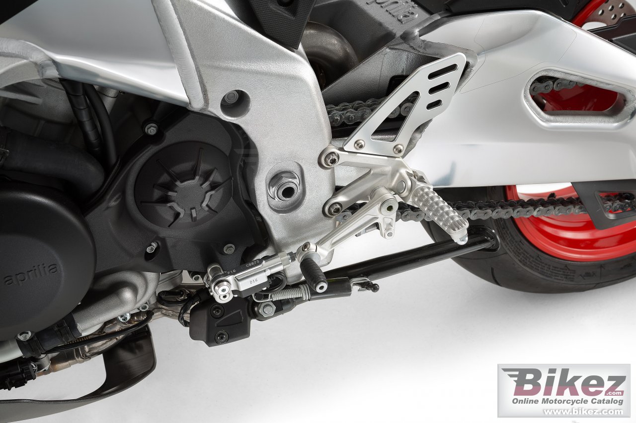 Thumbnail for Aprilia Tuono V4 1100 Factory 2017