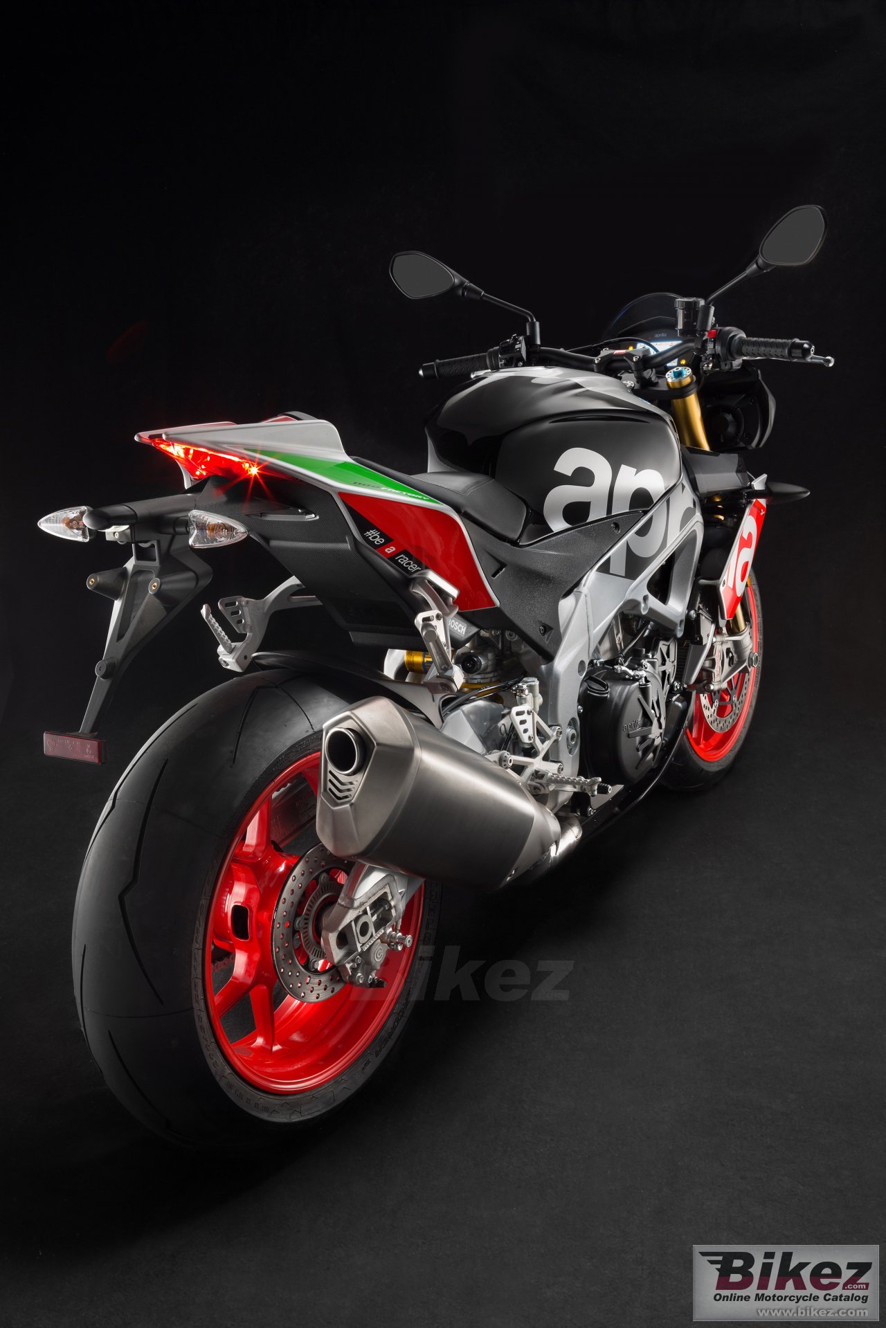 Thumbnail for Aprilia Tuono V4 1100 Factory 2017