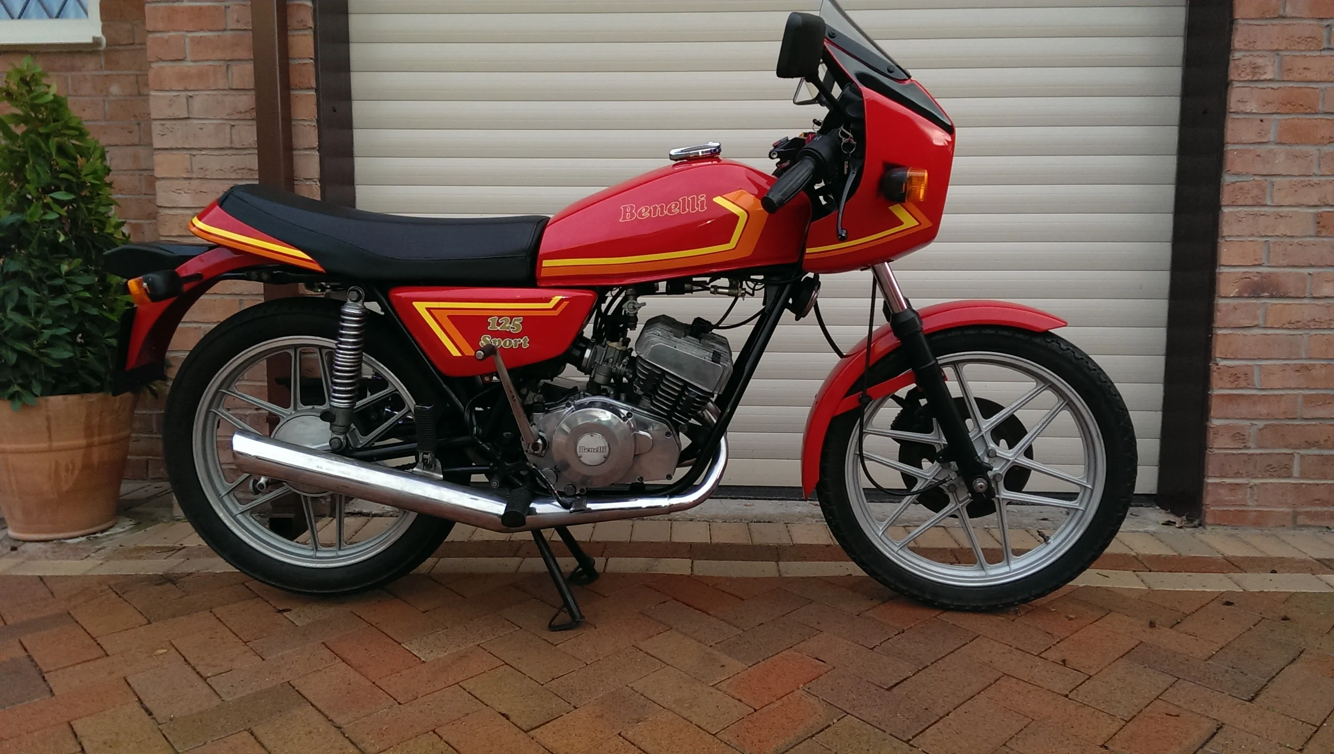 Benelli 125 Sport