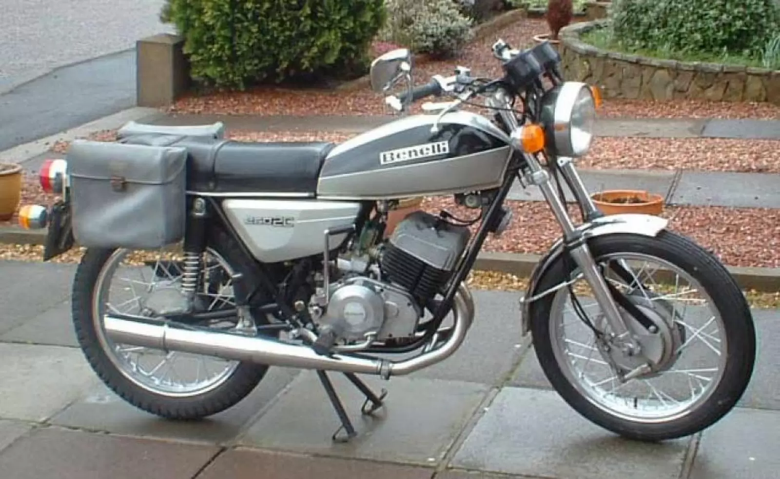 Benelli 250 2 C