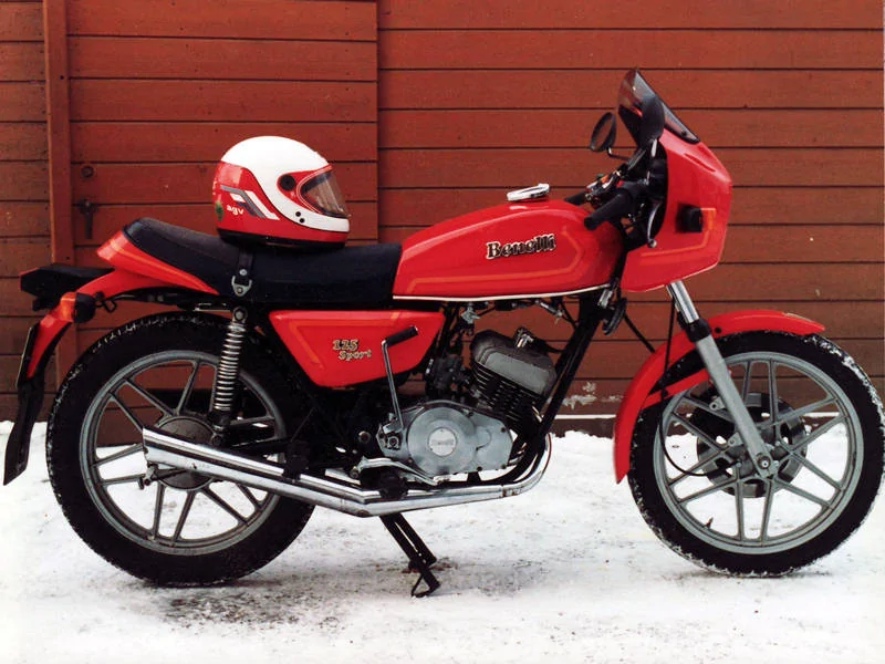 Benelli 654 Sport