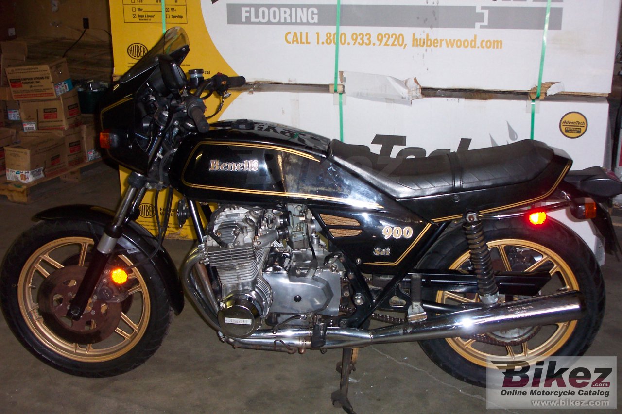 Benelli 900 Sei