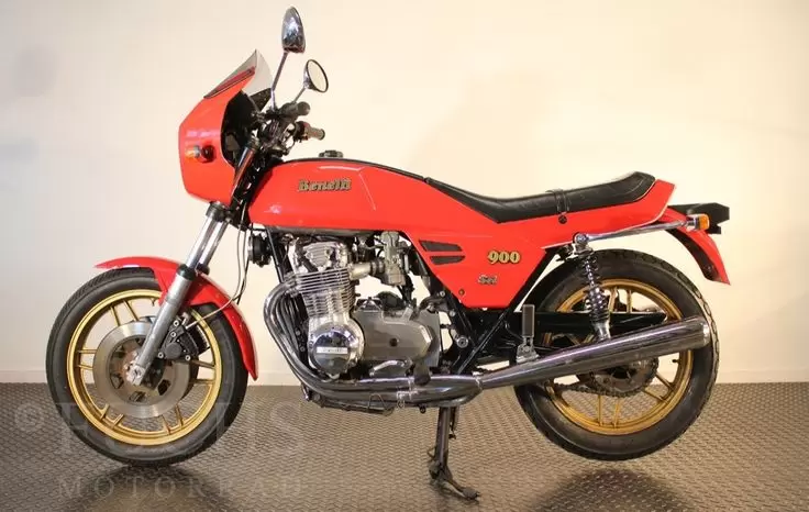 Benelli 900 Sei