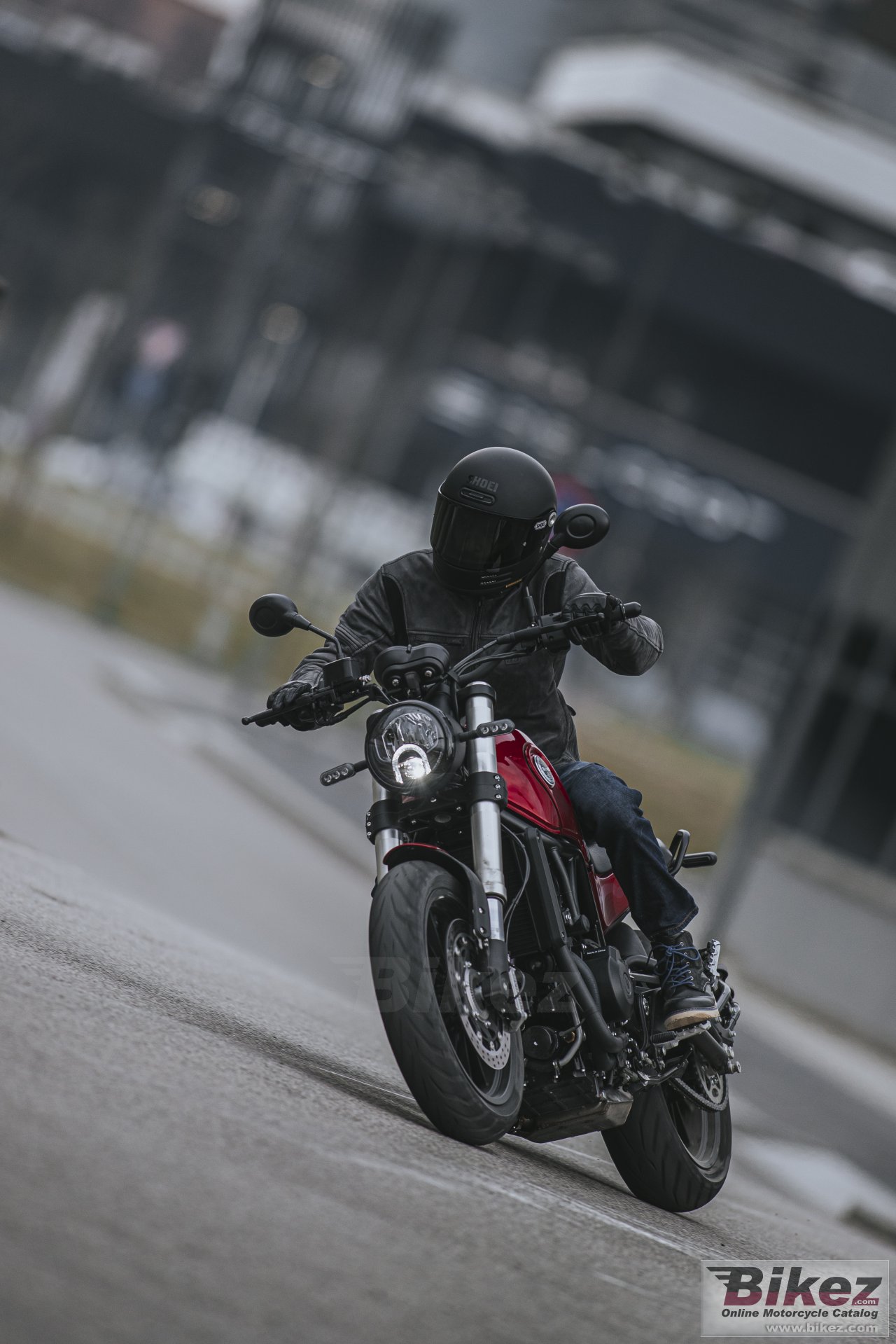 Thumbnail for Benelli Leoncino 500 ES 2022