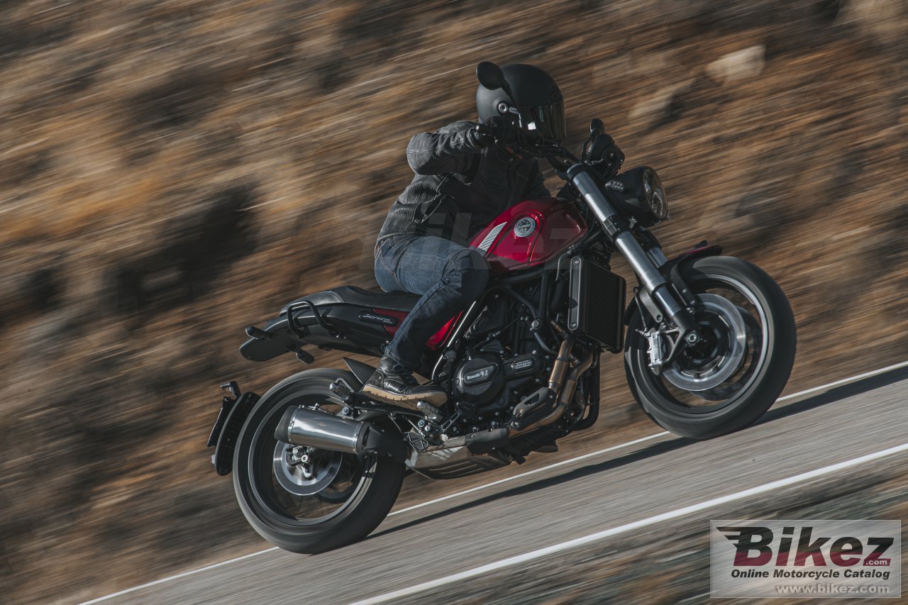Thumbnail for Benelli Leoncino 500 ES 2022