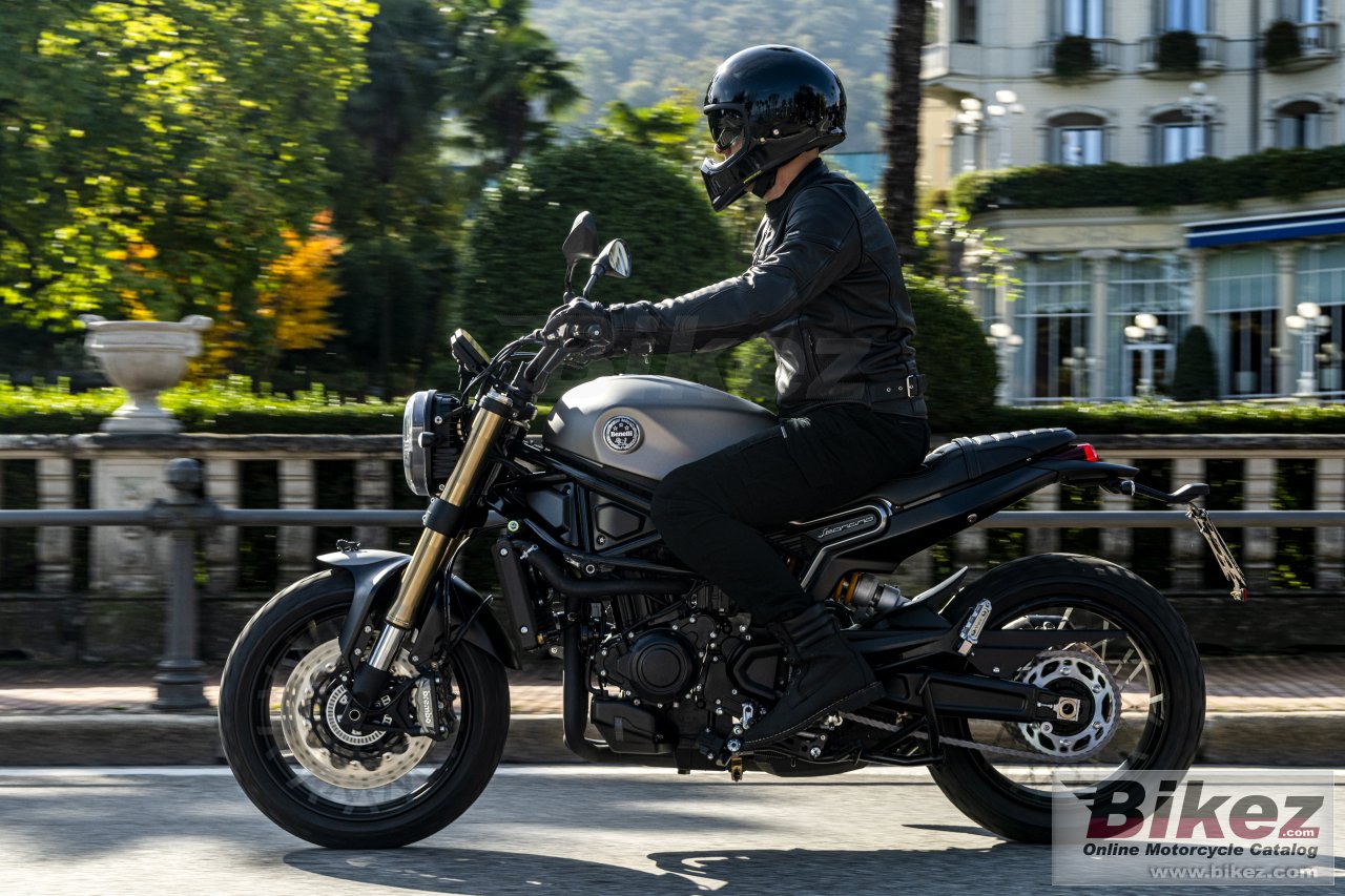 Thumbnail for Benelli Leoncino 800 2020